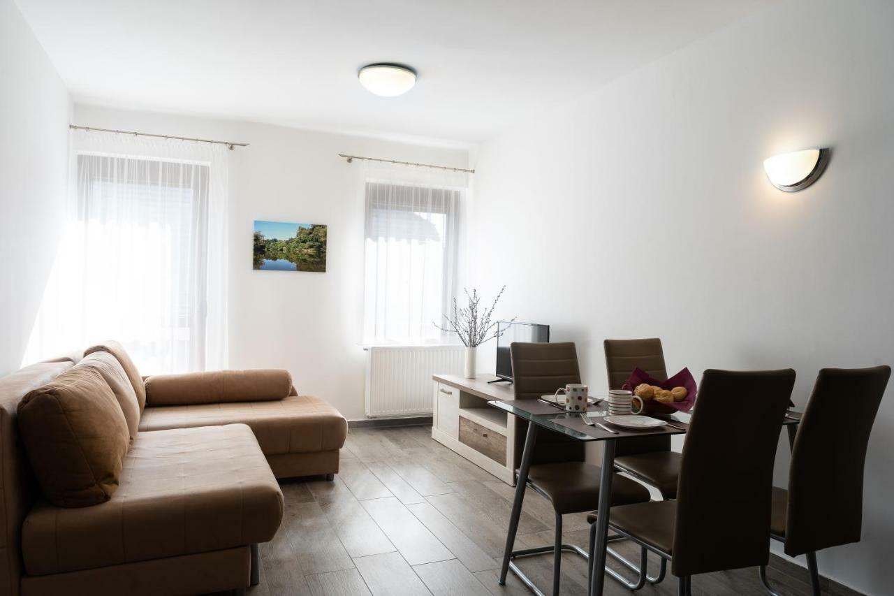 Raba Apartman Sárvár Zewnętrze zdjęcie